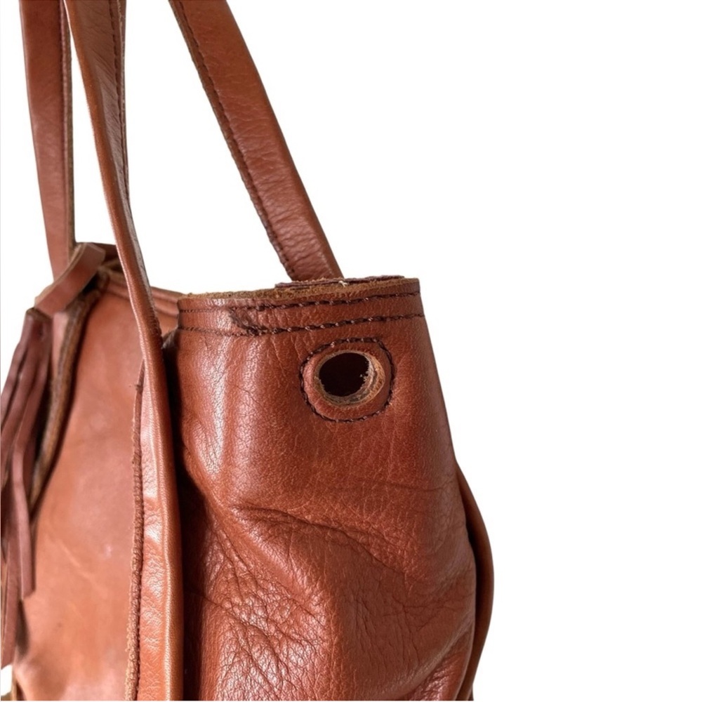 Margot Tan Leather Shoulder Bag with Tassel - Picture 3 of 9